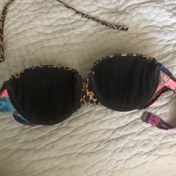 Victoria Secret strapless top - Picture 2 of 2